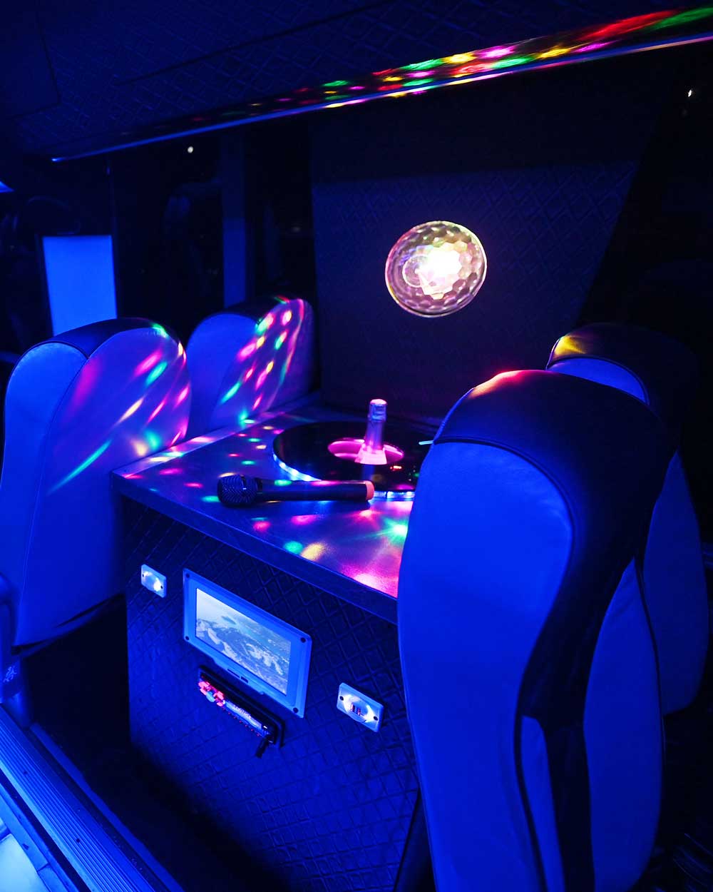 Vip party bus dublin sound system and led lighting